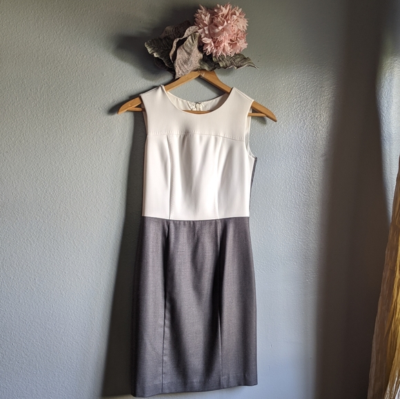 Banana Republic Factory Dresses & Skirts - Banana Republic Factory sheath dress